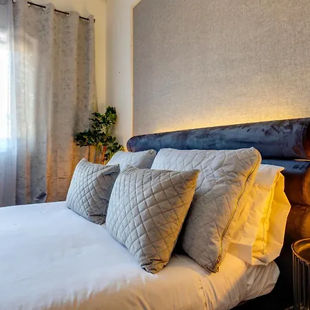 Guest house Quiet View *