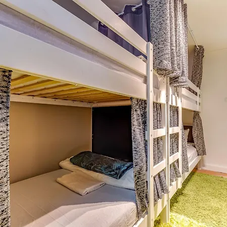 Quiet View Hostel & Rooms פורטו