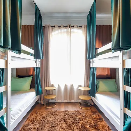 Quiet View Hostel & Rooms פורטו